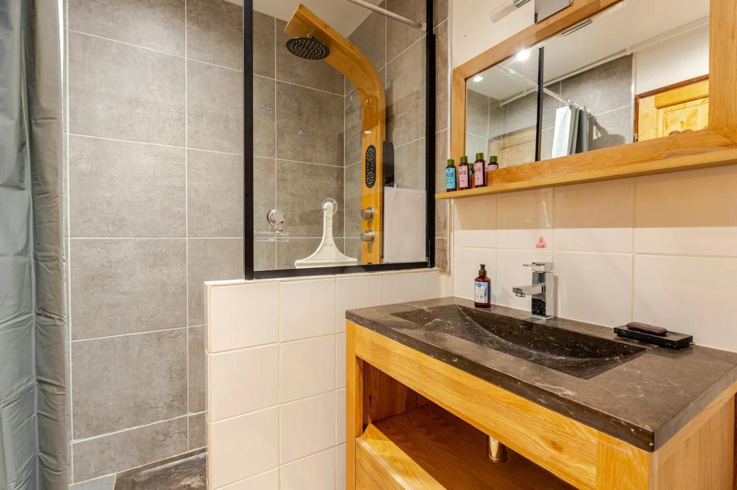 Chalet Les Charmilles - Vallee De Chamonix - 5 Chambres Ле Уш Екстериор снимка